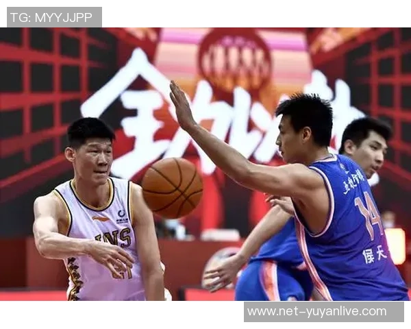 2020年CBA广东队对阵浙江队精彩比赛录像回顾与分析