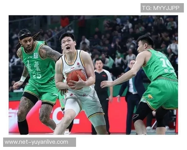 今晚辽篮对阵青岛精彩直播全程回顾与赛后分析不容错过